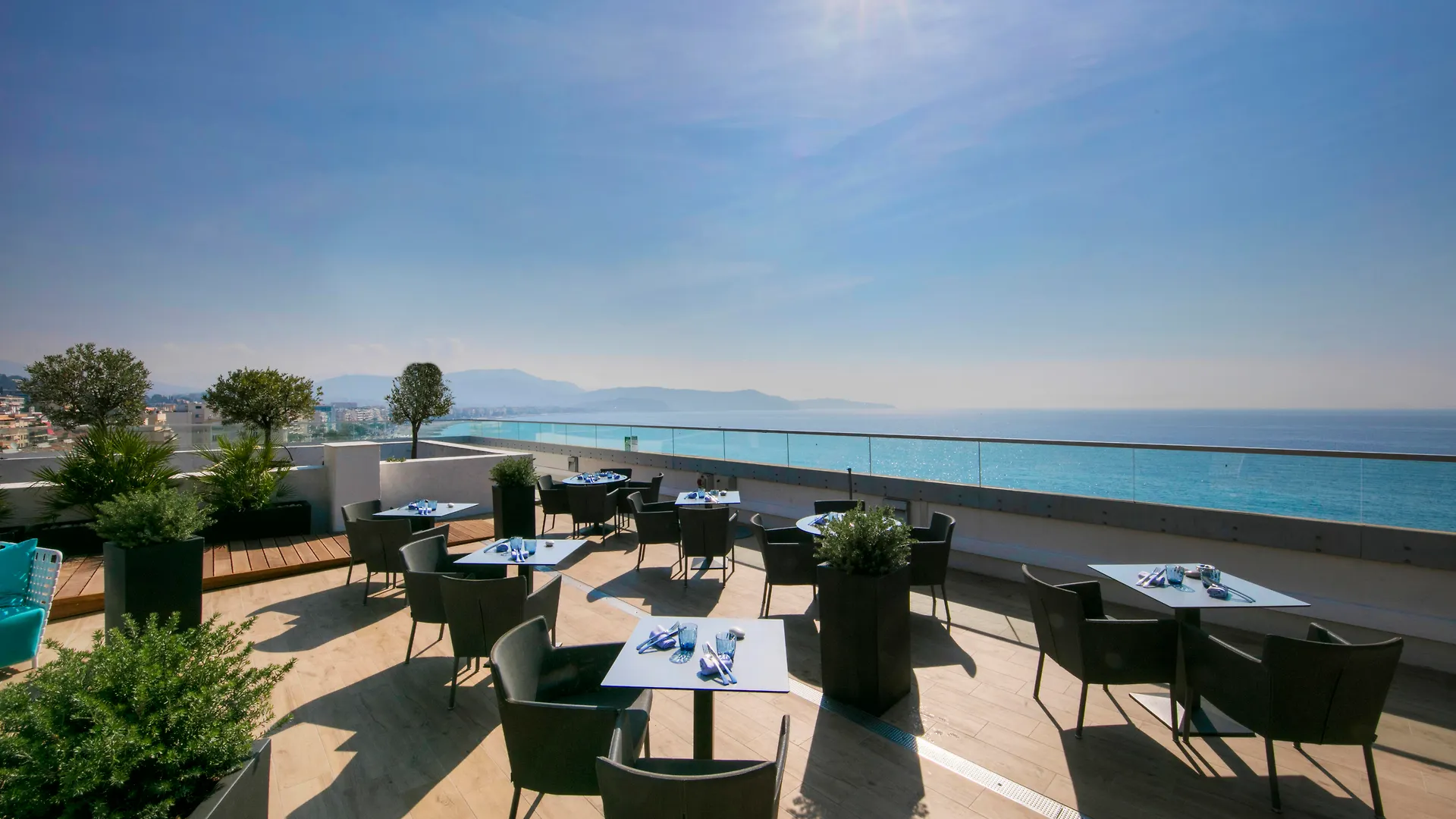 Radisson Blu Hotel ניס 4*,  צרפת